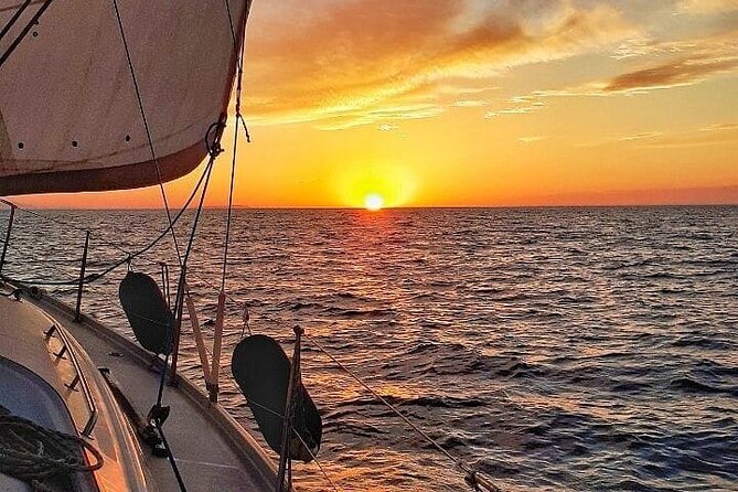 Romantic Luxury Sunset sailing - Pickup, private group size, and the logistics that keep it relaxed