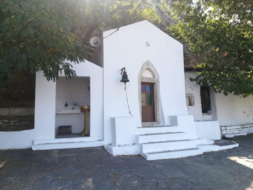 Safari: Juhtas mount,raki and wine distillery,explore crete - Hidden villages and beaches: the “local texture” you’re paying for