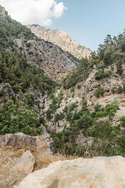 SAMARIA GORGE Full-Day Trip from CHANIA - Omalos to the gorge: what “5 hours of hiking” feels like