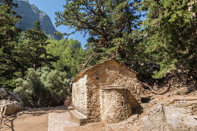 Samaria Gorge Hiking from Chania with Professional Hiking Guide - Packing list that actually fits a day like this