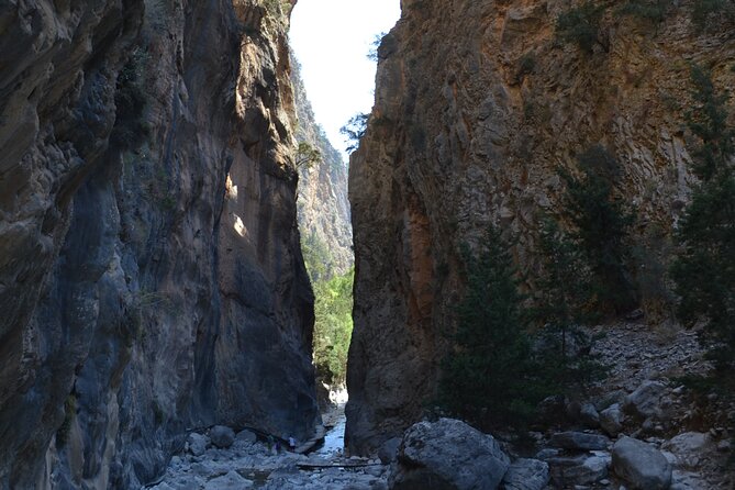 Samaria Gorge Hiking Tour from Chania with Professional Guide - Samaria Gorge: a long descent you can actually manage