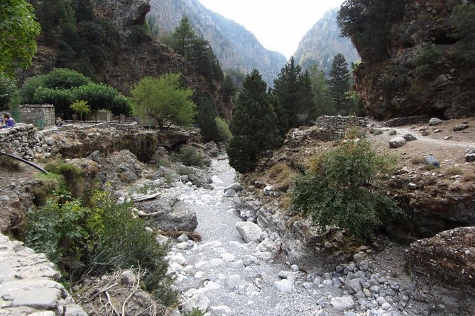 Samaria Gorge private Transfer from Chania (price per group of 6) - Practical Tips for a Sore-Leg, Sun-Forward Day