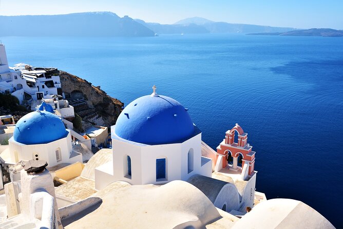 Santorini Full-Day Tour from Heraklion Crete - Red Beach at Akrotiri: Volcanic Color With a Short Time Window