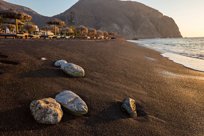Santorini Full-Day Tour from Heraklion Crete - From Oia to the Caldera Edge: Your Best Use of 2 Hours