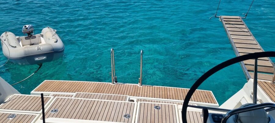 Shared Balos and Gramvousa Sailing Trip with Meal and Drinks - Cretan Lunch Aboard: Local Food and Drinks Midday