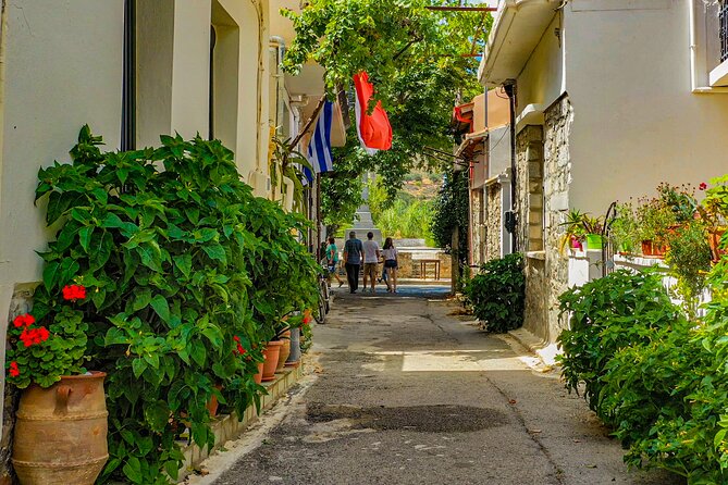 Small Group Eastern Crete Heritage Tour for Cruiseships - Helen and Cherry Travel: The Difference a Real Guide Makes