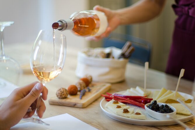Small-Group Wine Tasting Activity in West Chania - Key highlights you’ll care about