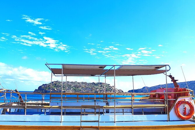 Spinalonga, Plaka, Elounda, Agios Nikolaos & Olive Mill | Private - Elounda Square: a short harbor town peek