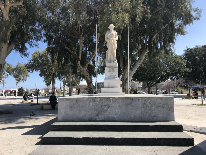 Tastings of Heraklion city - sightseeing walking tour - Stop 2 continues: Olive oil and olives—Cretan quality, not just the label