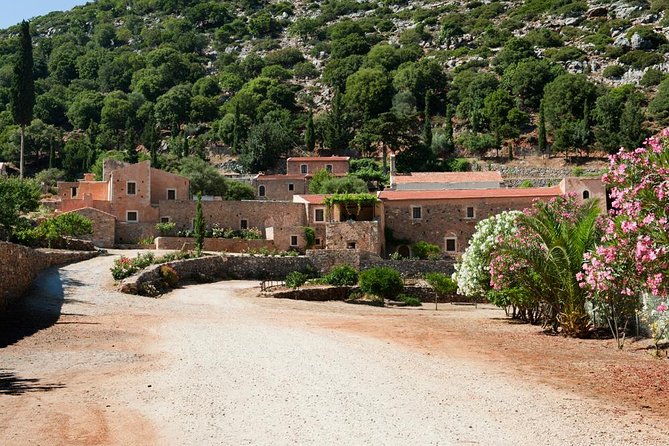 The Cretan Way of Life at the mountains of Rethymno (Mylopotamos) - Stop 1: Vosakos Monastery of the Holy Cross