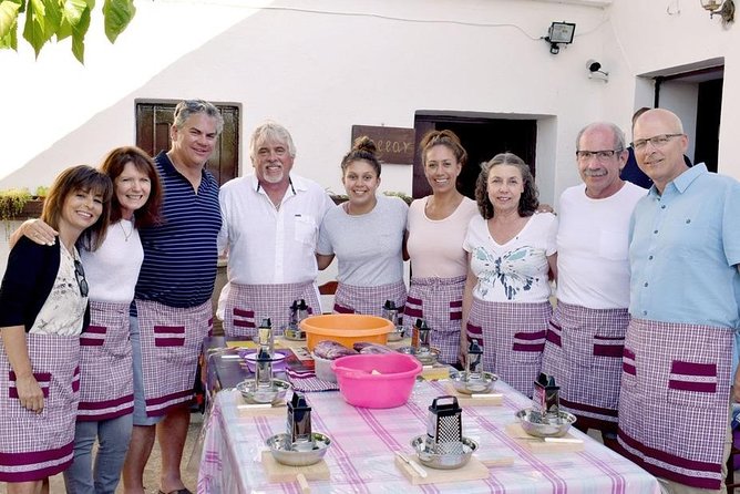 The Real Cretan Cooking Experience - Melidoni stop and the “arrive before the cooking” vibe