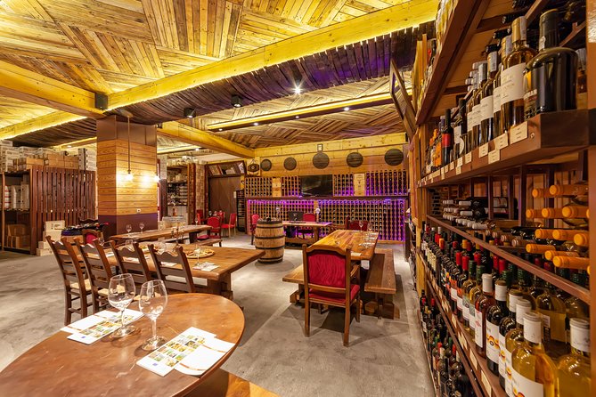 Wine Tasting in Rethymno - Pairing the wines with a real Cretan feast (not just crackers)